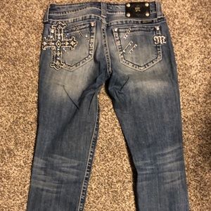 Miss Me jeans with detail on back